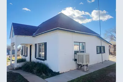 115 N 400 W, Blanding, UT 84511 - Photo 3