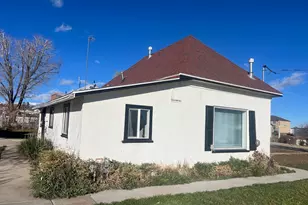 115 N 400 W, Blanding, UT 84511 - Photo 7