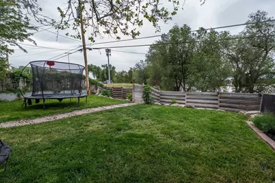 181 S Country Club Dr E, South Ogden, UT 84405 - Photo 33