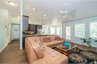 1957 N 2595 W, Clinton, UT 84015 - Photo 9