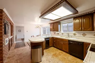 2143 W 5500 S, Roy, UT 84067 - Photo 45