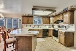 2143 W 5500 S, Roy, UT 84067 - Photo 49