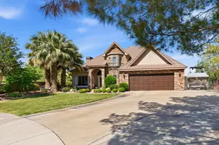 834 N Dusk Cir W, Saint George, UT 84770 - Photo 1