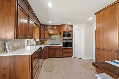 834 N Dusk Cir W, Saint George, UT 84770 - Photo 11