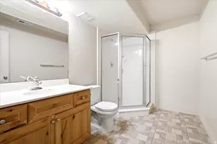 1089 W 2325 N, Layton, UT 84041 - Photo 21