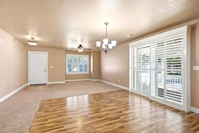 1089 W 2325 N, Layton, UT 84041 - Photo 7