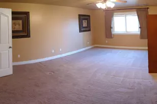 1089 W 2325 N, Layton, UT 84041 - Photo 11