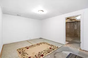 1089 W 2325 N, Layton, UT 84041 - Photo 23