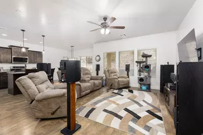 6062 S Rimrunner Dr, Saint George, UT 84790 - Photo 13