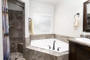 6062 S Rimrunner Dr, Saint George, UT 84790 - Photo 11