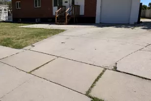 661 E 1225 N, Ogden, UT 84404 - Photo 5