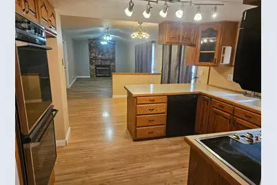 1224 E Earl Way, Sandy, UT 84094 - Photo 7
