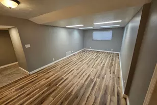1224 E Earl Way, Sandy, UT 84094 - Photo 23