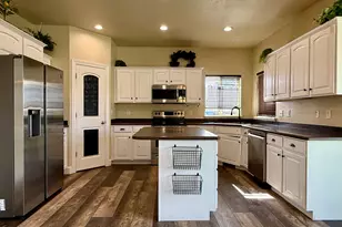 488 W 1070 S, Vernal, UT 84078 - Photo 9