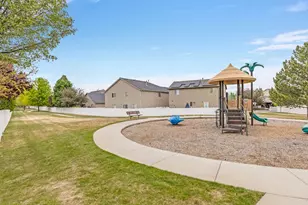 10764 S Pine Grove Way W, South Jordan, UT 84009 - Photo 7
