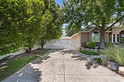 924 E College St, Millcreek, UT 84117 - Photo 3