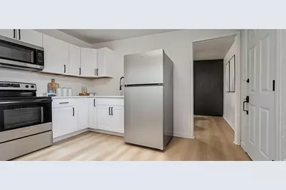 3420 S 1940 W, West Valley, UT 84119 - Photo 9