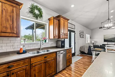 130 N 100 E, Gunnison, UT 84634 - Photo 17