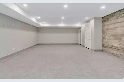 7033 S 300 E, Midvale, UT 84047 - Photo 25