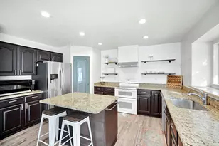 2532 N 1175 E, Layton, UT 84040 - Photo 9