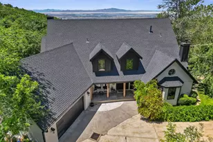 2692 S Grand Oak Cir E, Bountiful, UT 84010 - Photo 3