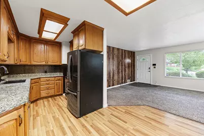 175 W Washington Ave, Murray, UT 84107 - Photo 7