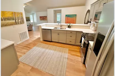 2047 W Abbey View Rd S #17 C, West Jordan, UT 84088 - Photo 15