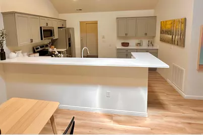 2047 W Abbey View Rd S #17 C, West Jordan, UT 84088 - Photo 13