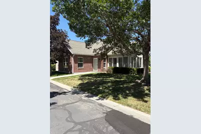 2047 W Abbey View Rd S #17 C, West Jordan, UT 84088 - Photo 3