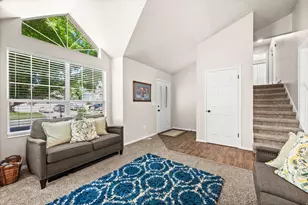 766 Rosewood Ln, Layton, UT 84041 - Photo 5