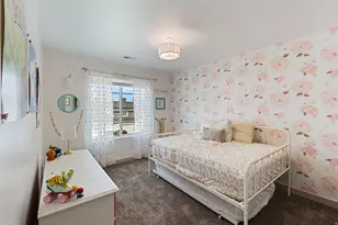 3196 N 1450 E, Layton, UT 84040 - Photo 17