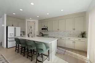 3196 N 1450 E, Layton, UT 84040 - Photo 5