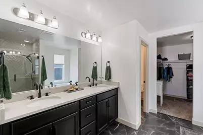 3196 N 1450 E, Layton, UT 84040 - Photo 15