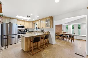 2675 S 450 E, Bountiful, UT 84010 - Photo 3