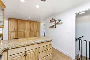 2675 S 450 E, Bountiful, UT 84010 - Photo 5