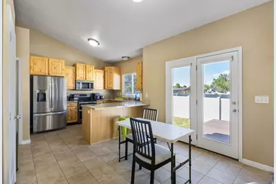 2482 W Adelaide Dr S, Riverton, UT 84065 - Photo 11