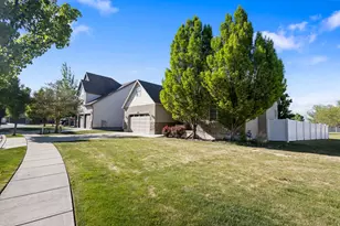 2482 W Adelaide Dr S, Riverton, UT 84065 - Photo 3