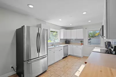 770 N Center St, Lehi, UT 84043 - Photo 9