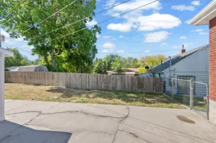 770 N Center St, Lehi, UT 84043 - Photo 33