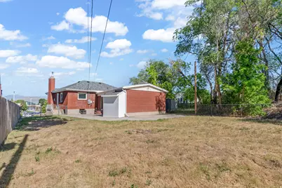 770 N Center St, Lehi, UT 84043 - Photo 35