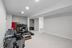 770 N Center St, Lehi, UT 84043 - Photo 33