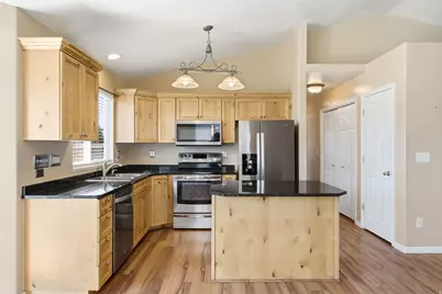 2161 W Craig Ln, Syracuse, UT 84075 - Photo 3