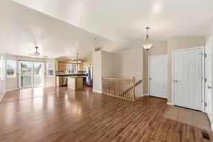 2161 W Craig Ln, Syracuse, UT 84075 - Photo 9