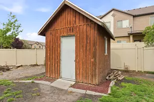 802 S 1730 W, Orem, UT 84058 - Photo 27