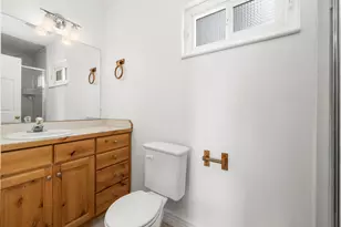 802 S 1730 W, Orem, UT 84058 - Photo 11