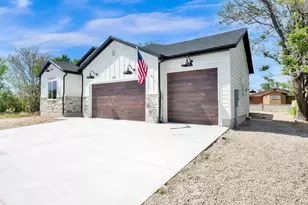 54 W Woodrow St, Murray, UT 84107 - Photo 3