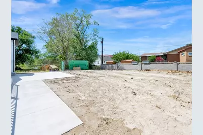 54 W Woodrow St, Murray, UT 84107 - Photo 37