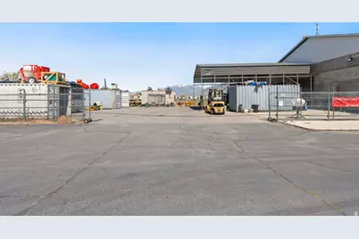 147 N 2000 W W #B STE2, Springville, UT 84663 - Photo 45