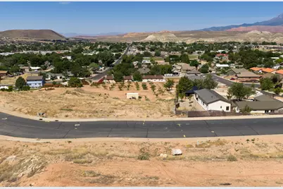 244 N 200 E #52, La Verkin, UT 84745 - Photo 5