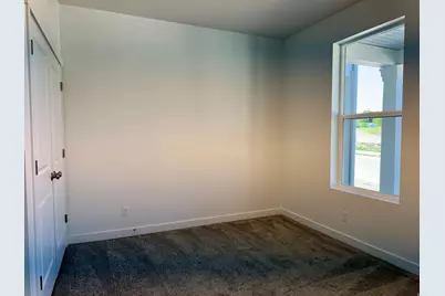 1468 N 1875 W #150, Layton, UT 84041 - Photo 3